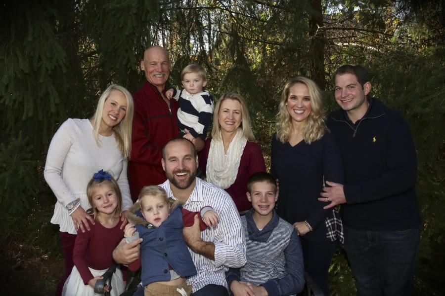 Indianapolis family and child photography - picture of family in Indianapolis