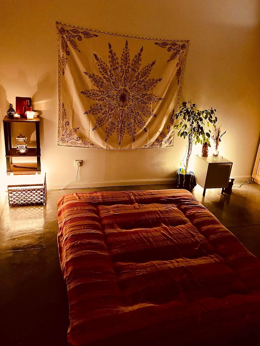 Discover the Art of Tantric Massage MASSSAGES TANTRA