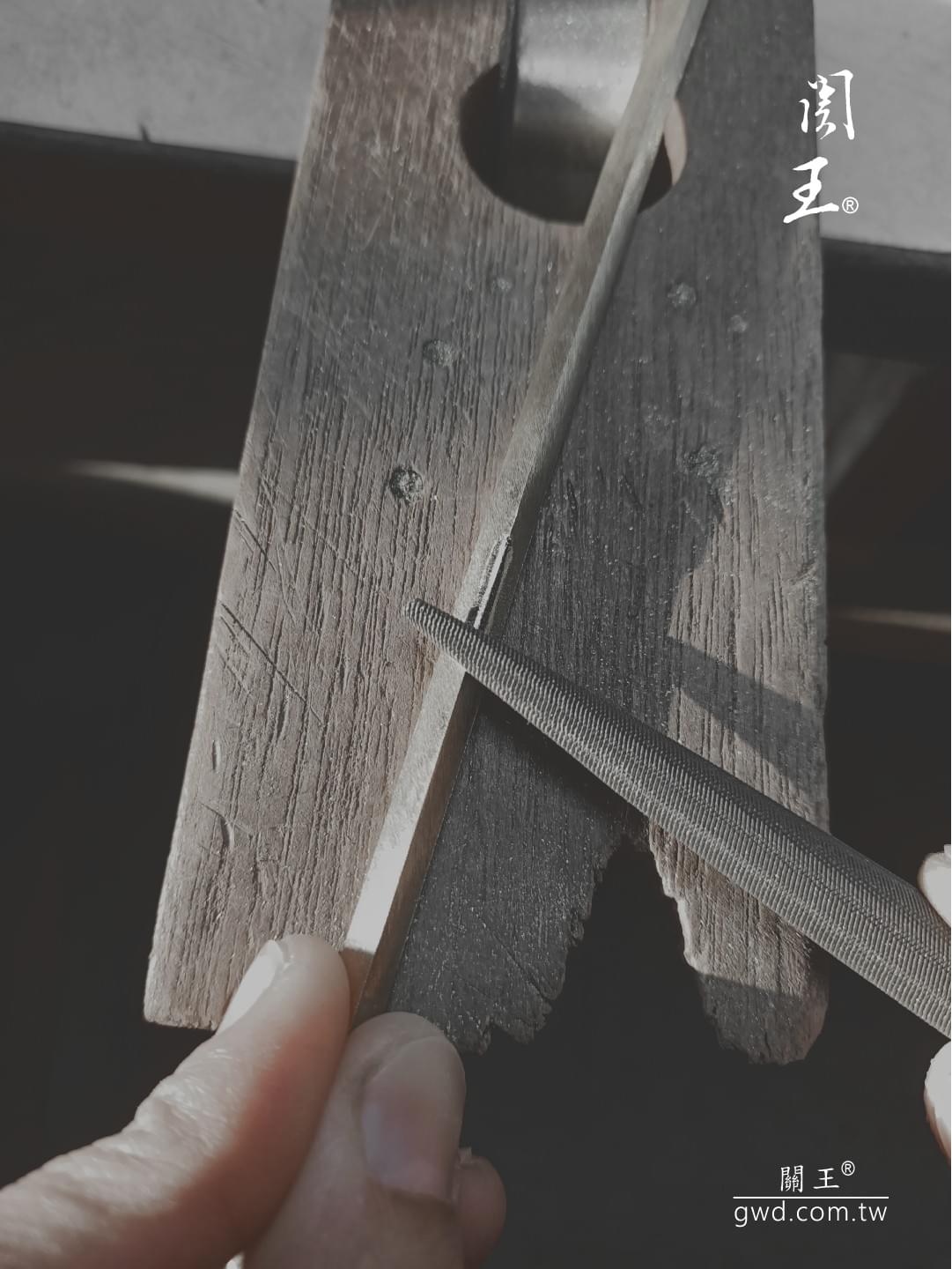 中壇元帥，火焰戟，五龍太子元帥，三太子兵器，神尊法器，古兵器訂做，銅法器訂做，方天畫戟，青龍戟，火尖槍戟，蛇戟，長戟，手戟，雙双戟，神明戟，神明武器法器，神仙銅戟，古代戟刀，神像手持武器法器兵器，神像戟，雙月戟，單戟，關王