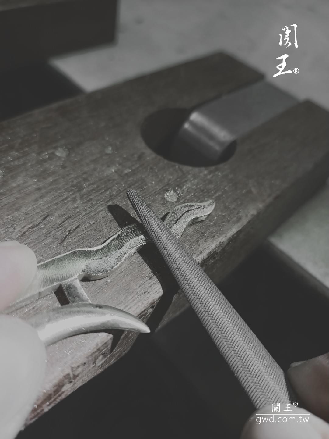 中壇元帥，火焰戟，五龍太子元帥，三太子兵器，神尊法器，古兵器訂做，銅法器訂做，方天畫戟，青龍戟，火尖槍戟，蛇戟，長戟，手戟，雙双戟，神明戟，神明武器法器，神仙銅戟，古代戟刀，神像手持武器法器兵器，神像戟，雙月戟，單戟，關王