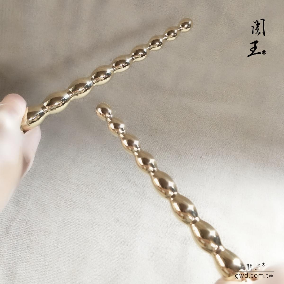 博物館銅器，張府王爺九節銅鞭，神明法器鞭，神像武器，武財神九節鞭，古兵器鞭，客製化法器，古代雙鞭，神桌訂做，王爺刀劍鞭，五年千歲法器，五府千歲法器武器，神像開光，神明神器