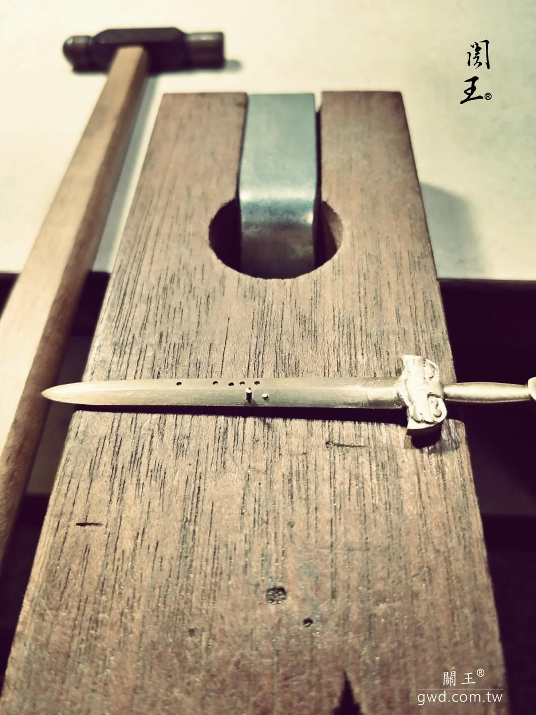 博物館銅器，玄天上帝饕餮龍紋七星劍， 玄天上帝七星劍，手工神明劍，神像配劍，上帝公法器劍 ，銅劍，北斗七星銅劍，七星劍開光，神明武器，玄天上帝神像雕刻，神像雕刻社