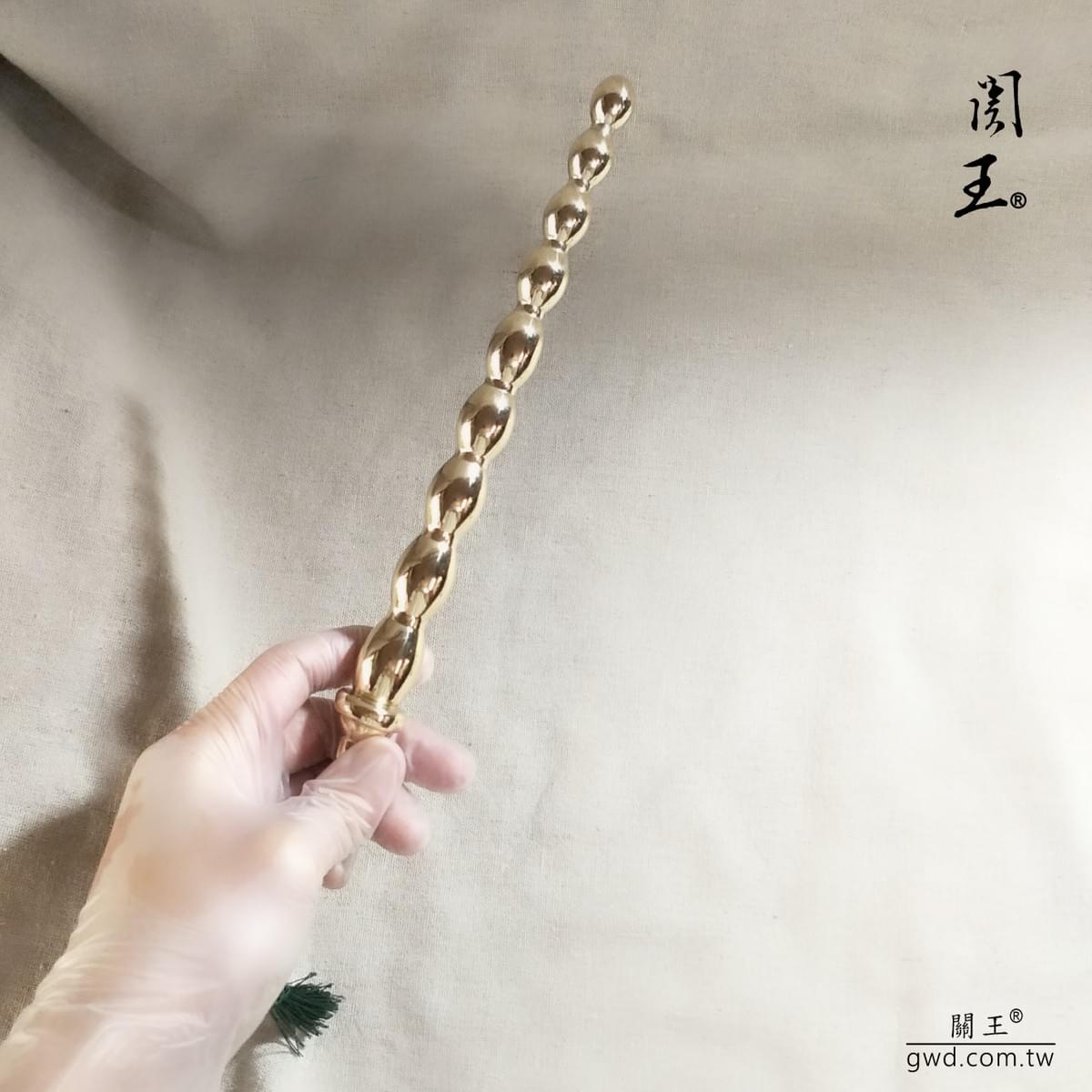 博物館銅器，張府王爺九節銅鞭，神明法器鞭，神像武器，武財神九節鞭，古兵器鞭，客製化法器，古代雙鞭，神桌訂做，王爺刀劍鞭，五年千歲法器，五府千歲法器武器，神像開光，神明神器