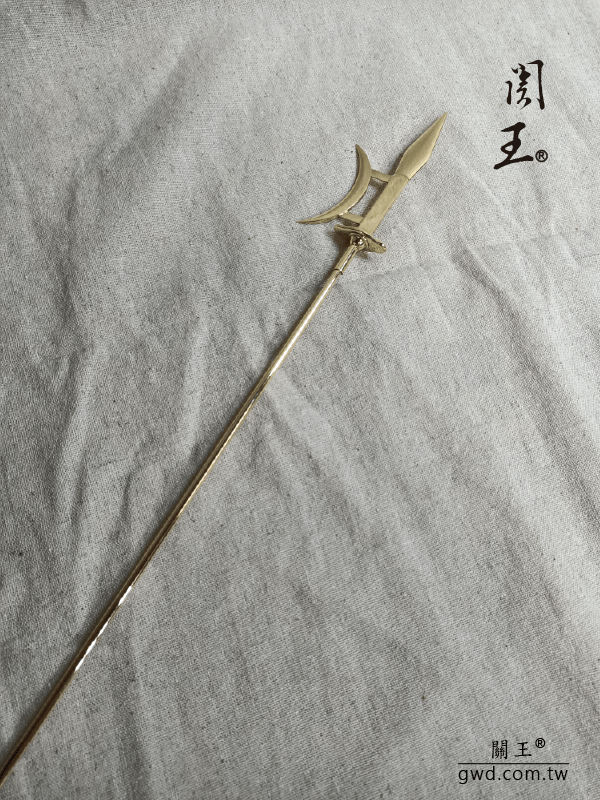 博物館銅器創作，千里眼將軍戟，神像古兵器戟,神像方天畫戟，銅戟，天上聖母法器，天上聖母護將武器，神明古代兵器，手工訂做神明七星劍，神像刀劍，神像雕刻社，神像法器訂做，順風耳將軍斧訂做，台灣傳統工藝，黃銅古兵器，台南傳統工藝，台灣傳統匠師，神明武器法器訂做，銅器雕刻，敬天禮器訂做，銅器典藏