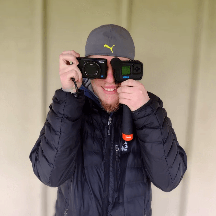 Artist Jonathan Loudan