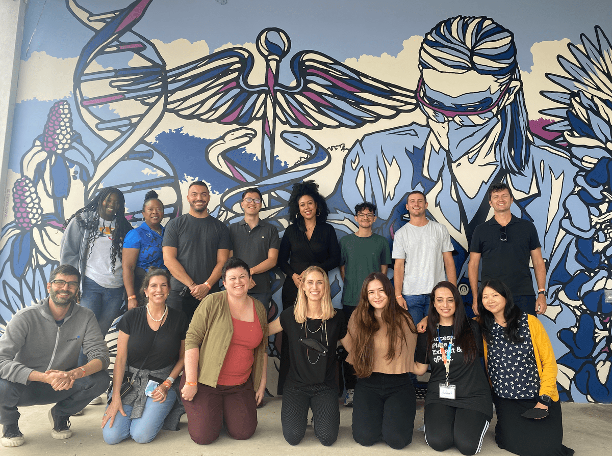 Founder of Healthy CMO Miranda Gottlieb picture with team