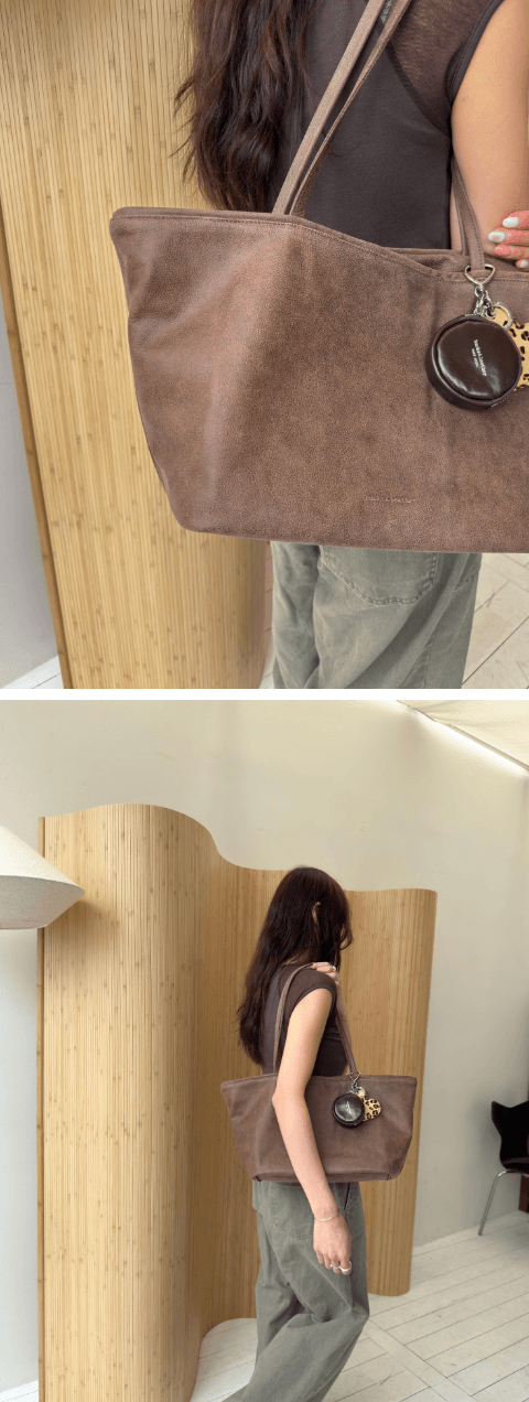 Middle Shopper