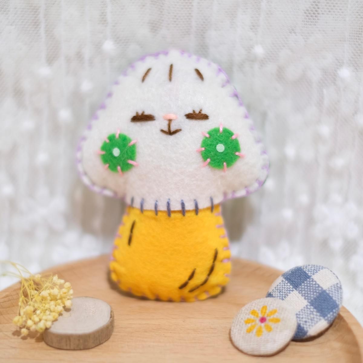 (⸝⸝ꇐꇐ) 綠菌子咪咪菇掛飾