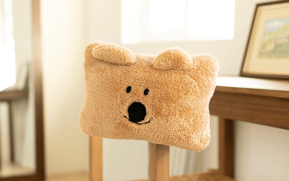 Fluffy QUO-CAR Head Cushion