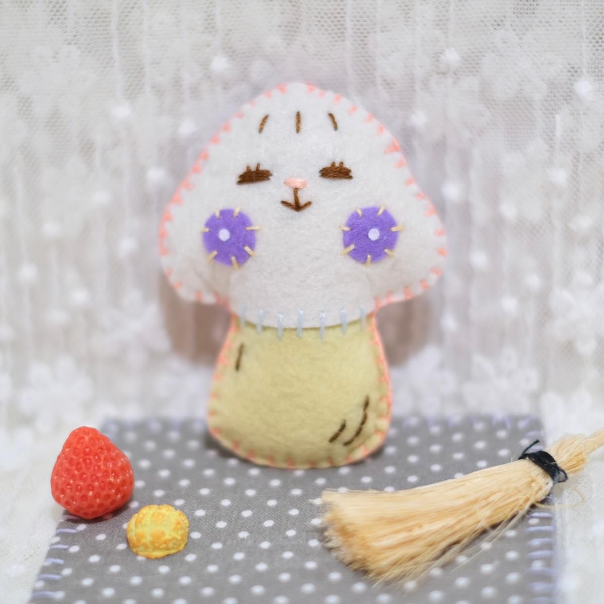 (⸝⸝ꇐꇐ) 藺菌子咪咪菇掛飾