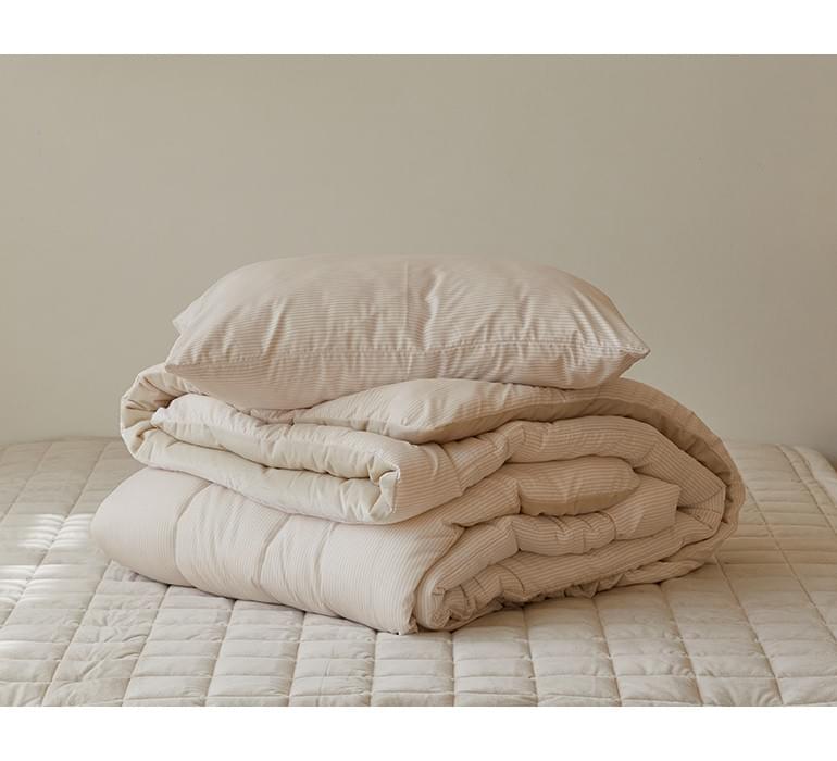 (冬天厚版) sandy-hug me 無塵四季被 (韓國製)