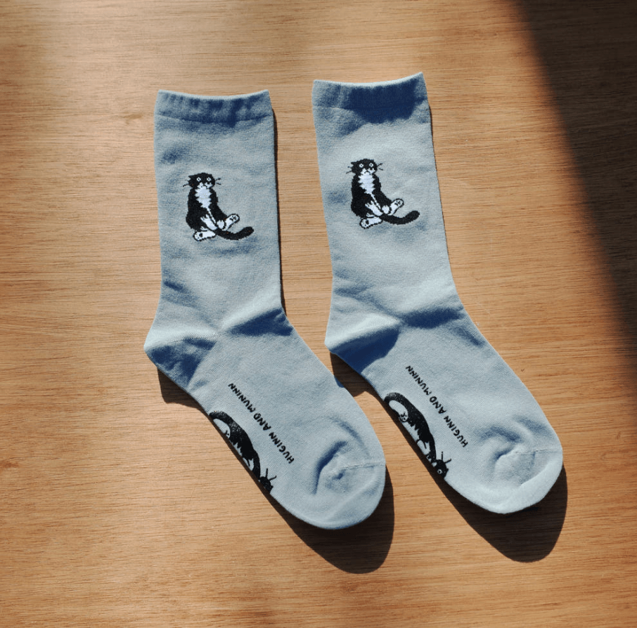 sitting mo socks - cool grey