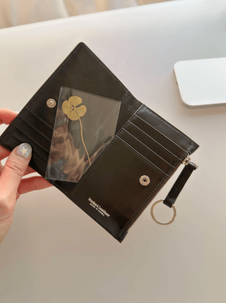 Cover Card Wallet / Pull-up