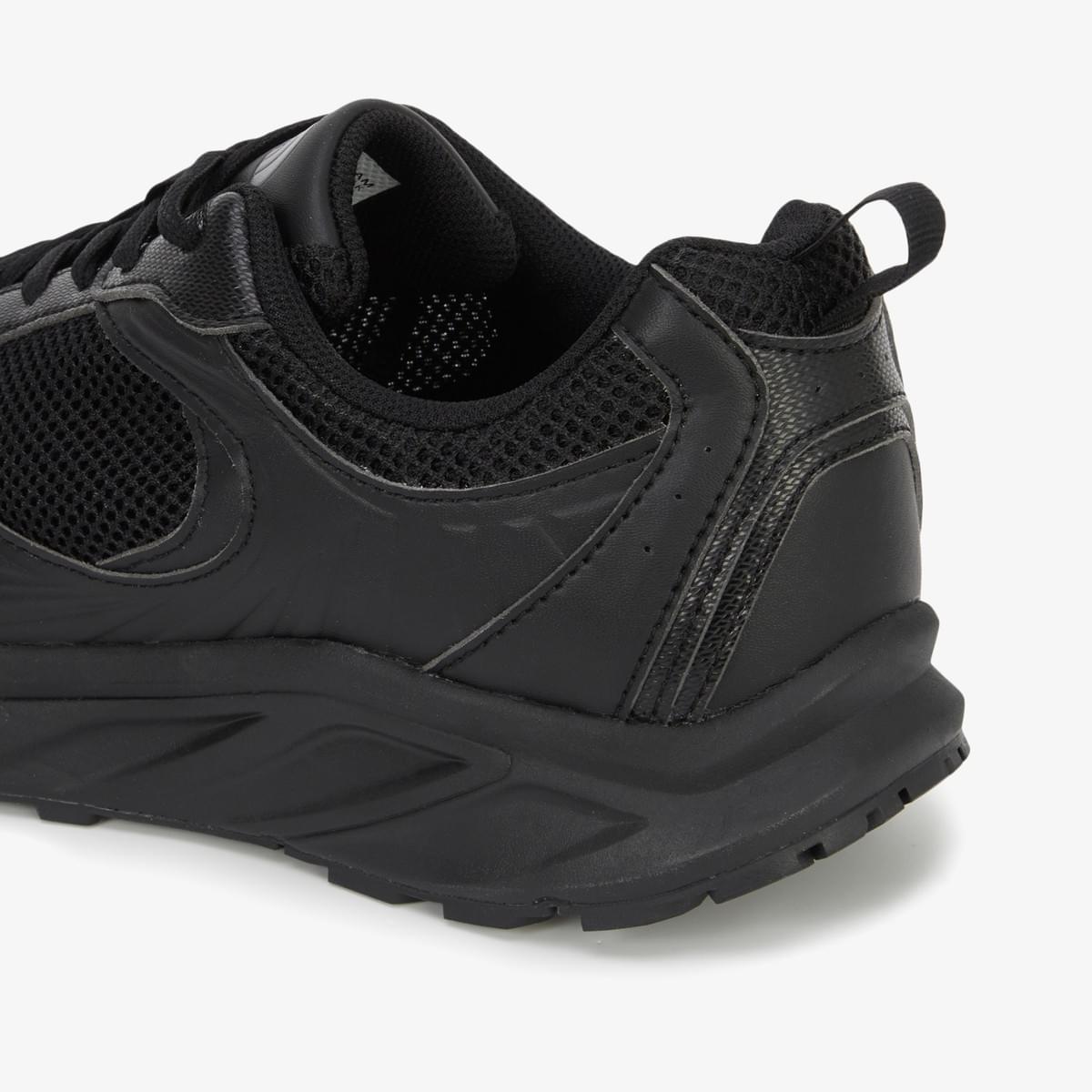 THE NORTH FACE SOLID RUNNER 黑色