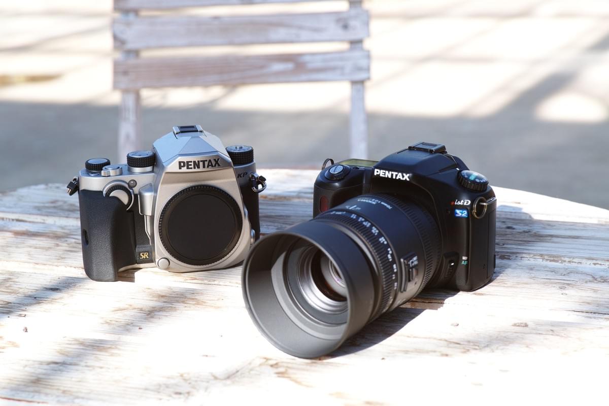 カメラレビュー vol. 11 PENTAX *ist DS2 - カメラ 