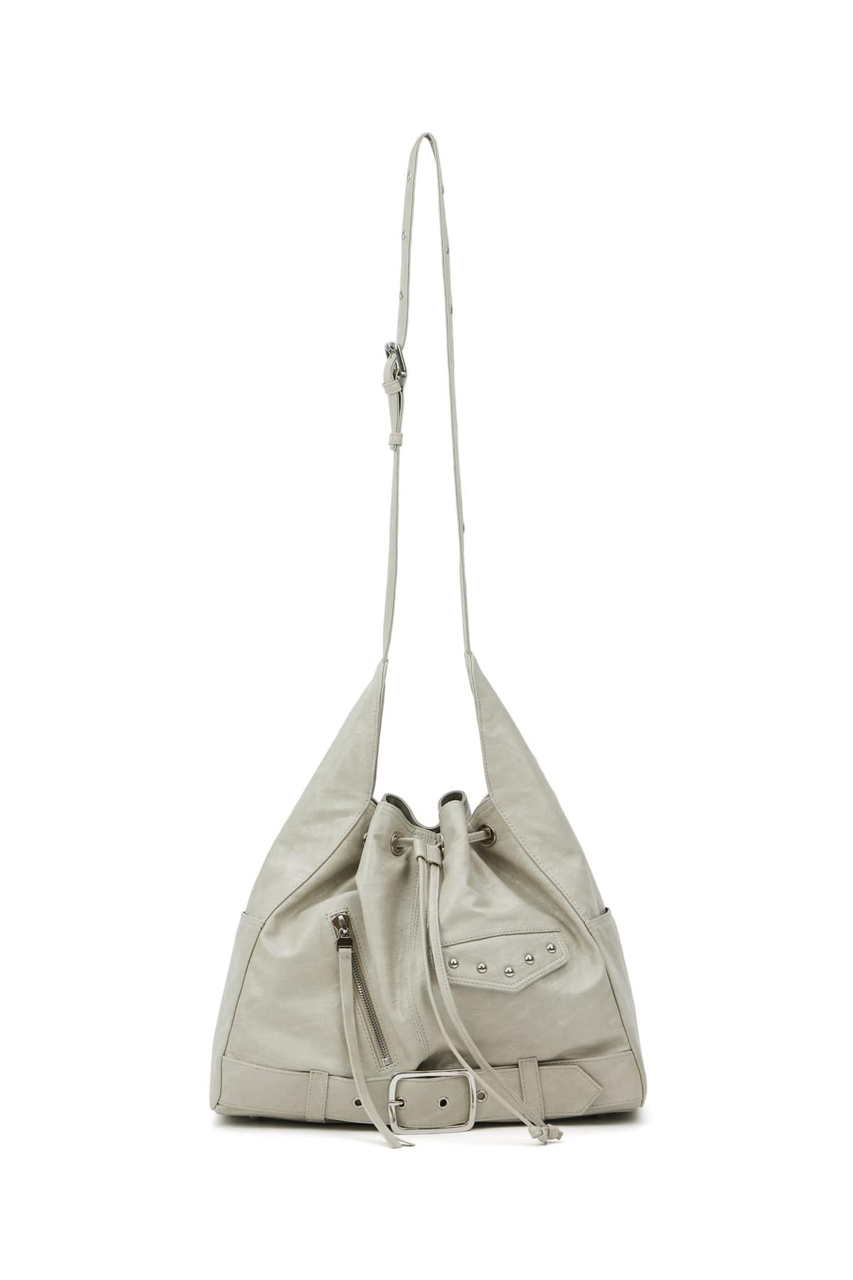 Deinet- stud belted bucked bag