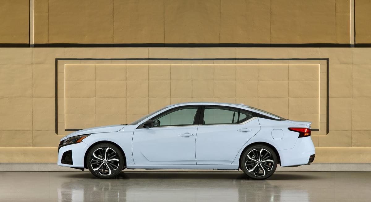 Nissan Altima SR: une proposition intéressante - Essais...