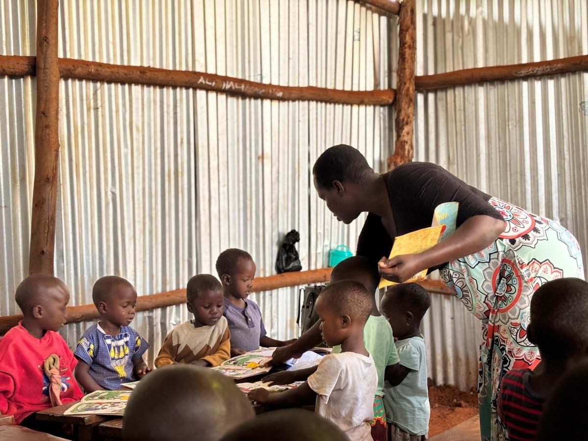 Our specially crafted storybooks inspire a love for reading, helping children develop critical thinking and language skills. Storybooks for Growth What We Do enjuba is a children's education organization focused on improving foundational literacy, numeracy, and executive function for Ugandan Children through early childhood programs, storybooks, and spelling bees. Our tagline - See the World Differently.