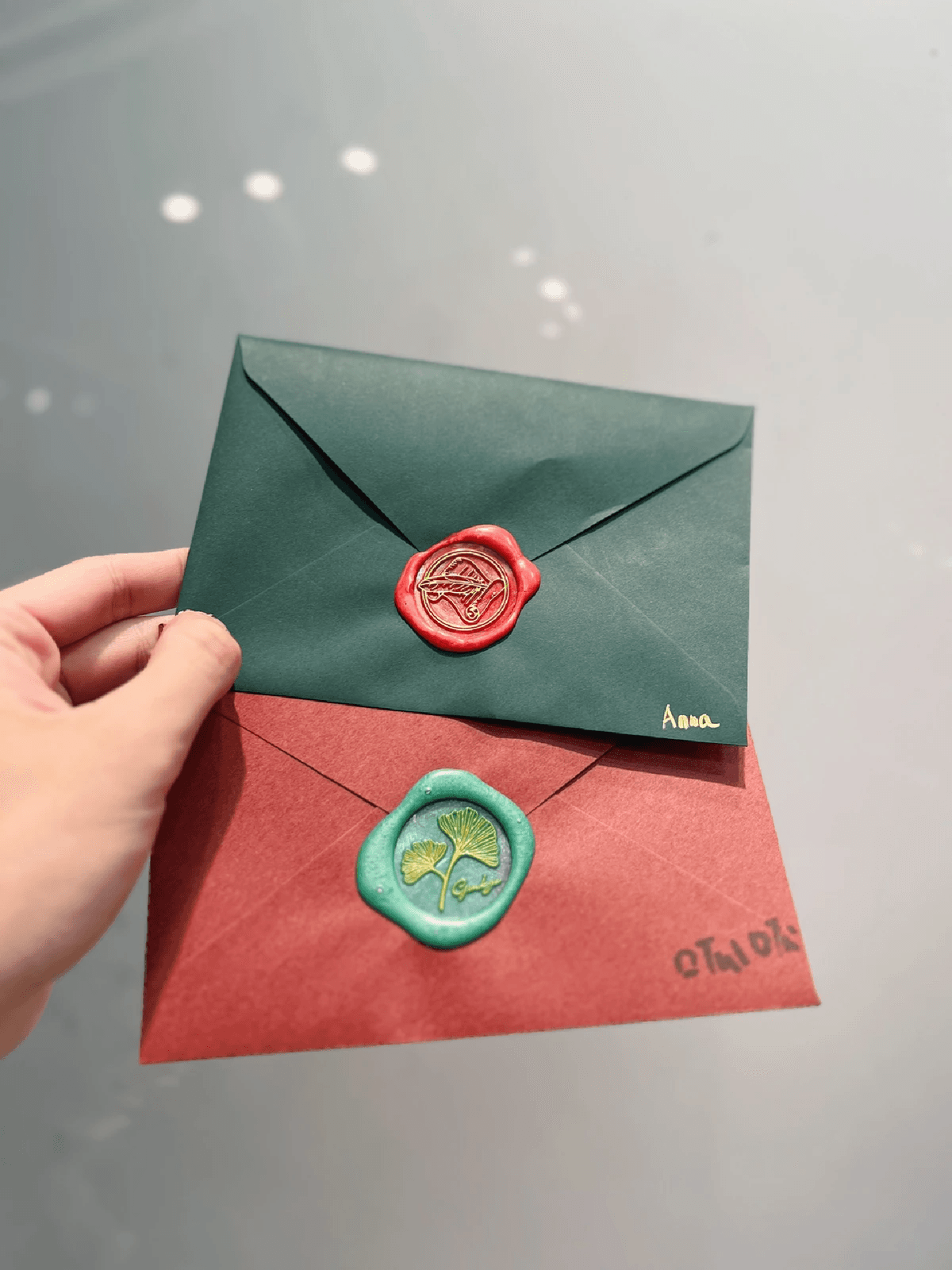 您的信，我們替您保存了一年｜2025 療寮聖誕前夜祭｜調酒體驗 × 交換襪子 × 輕鬆社交｜療寮生活館 CHITCHAT LIFE