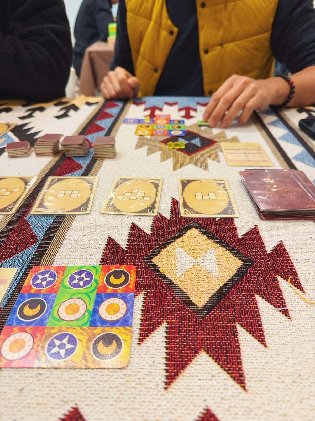 【活動花絮】3/13 解憂桌遊堂：從《達尼的次人格》到靜默建構的一晚｜解憂桌遊堂｜台北｜桌遊｜療寮生活館