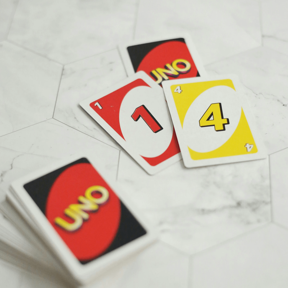 【桌遊研究所】UNO最後一張可以打功能牌嗎？官方回應了！｜解憂桌遊堂觀察筆記｜療寮生活館 Chitchat LIFE