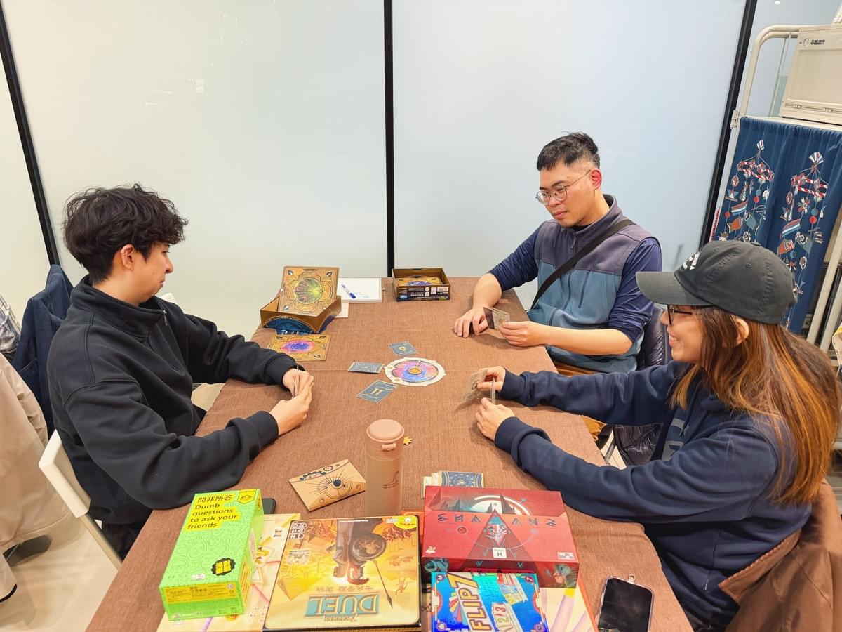 【活動花絮】3/13 解憂桌遊堂：從《達尼的次人格》到靜默建構的一晚｜解憂桌遊堂｜台北｜桌遊｜療寮生活館