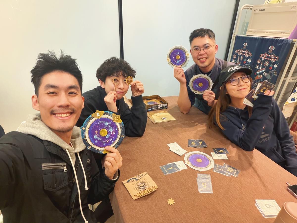 【活動花絮】3/13 解憂桌遊堂：從《達尼的次人格》到靜默建構的一晚｜解憂桌遊堂｜台北｜桌遊｜療寮生活館