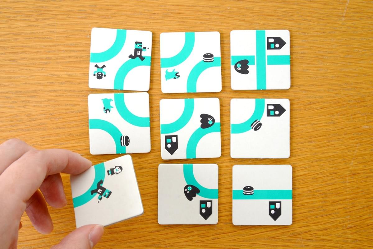 【桌遊推薦】Nine Tiles Panic 好玩嗎？👾 玩法規則＋開箱評測總整理！｜解憂桌遊堂｜台北桌遊｜輕鬆新手友善｜療寮生活館 Chitchat LIFE