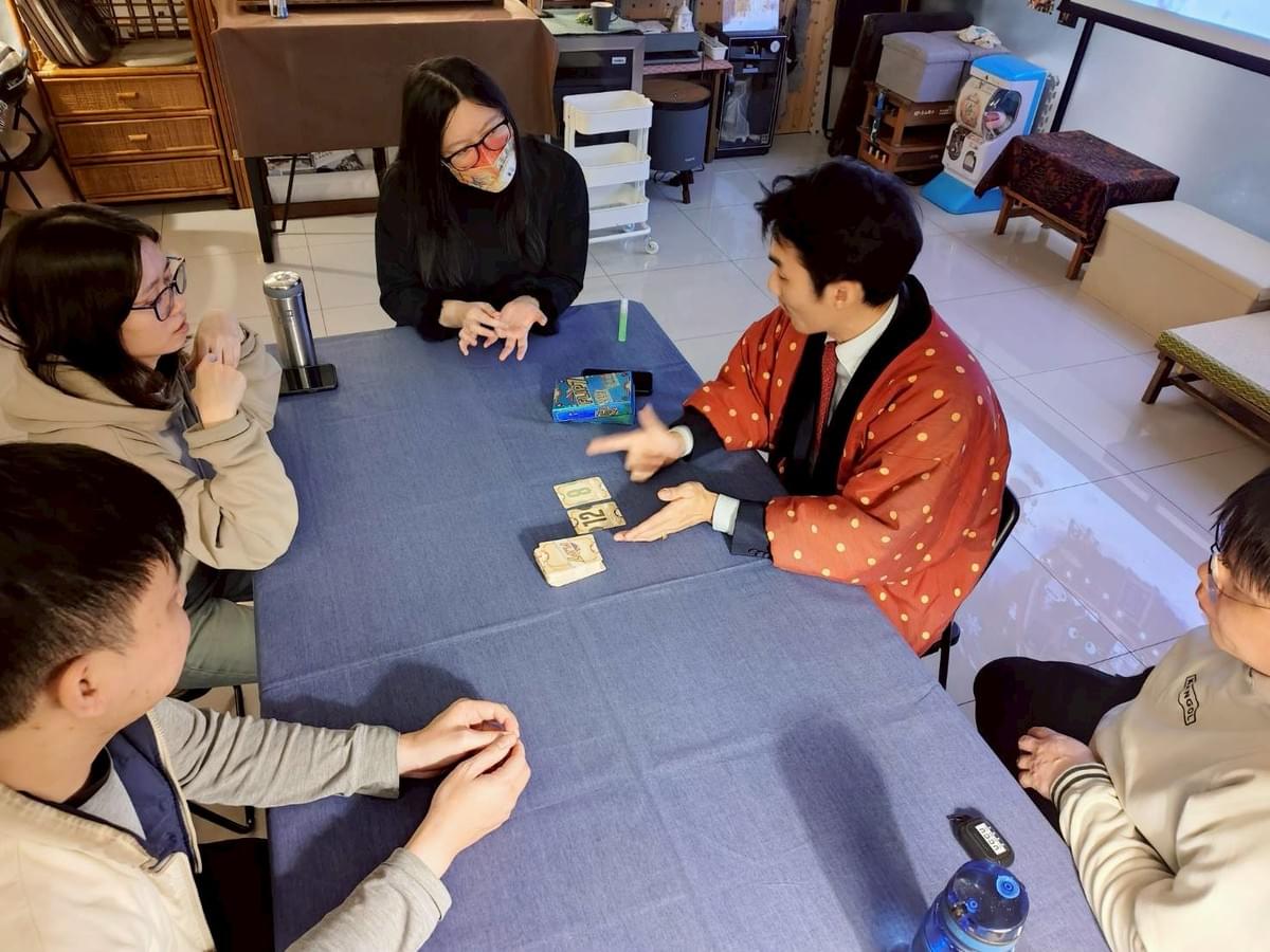 【活動回顧】2025 的最後一局：解憂桌遊堂，把一年慢慢收好｜解憂桌遊堂｜台北｜桌遊｜療寮生活館