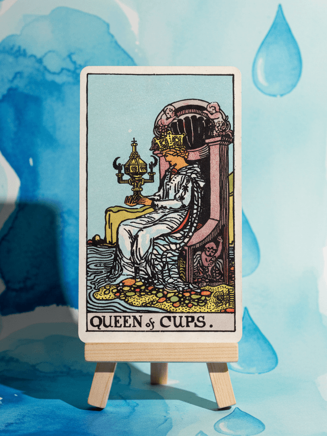 四張「純元素」宮廷牌，其實都是性格放大器｜雨露均占｜西洋牌卡骨董店｜塔羅｜雷諾曼｜占卜術