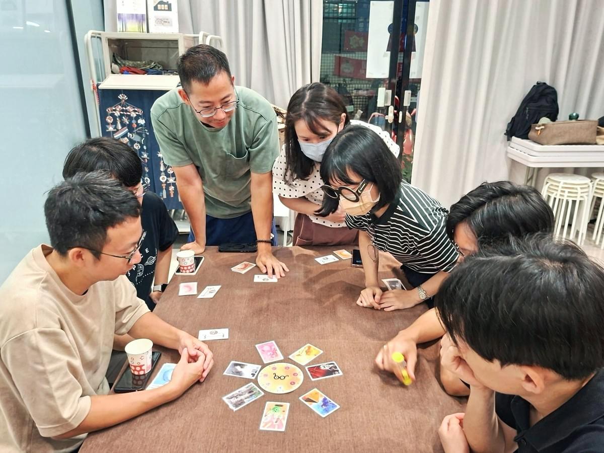 【活動花絮】週五晚上去玩桌遊的人，到底都在想什麼？解憂桌遊堂 暑假篇| 療寮生活館｜解憂桌遊堂｜台北｜桌遊｜療寮生活館