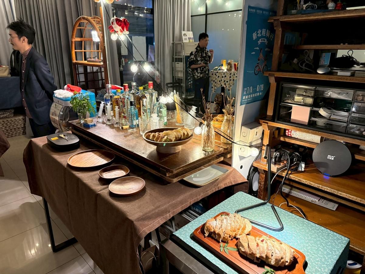 【活動花絮】2025 Tipsy Christmas｜一些關於「在場」的聖誕夜記錄｜療寮生活館 CHITCHAT LIFE