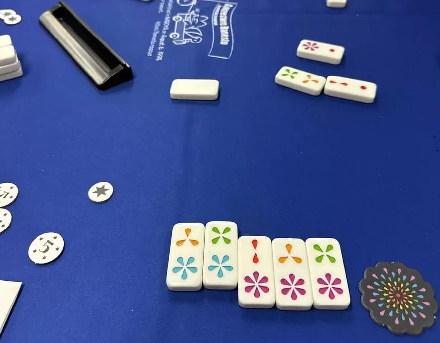 【桌遊開箱】〈六華 Rikka〉🌸 玩法簡介、心得評測｜解憂桌遊堂｜台北桌遊｜輕鬆新手友善｜療寮生活館 Chitchat LIFE