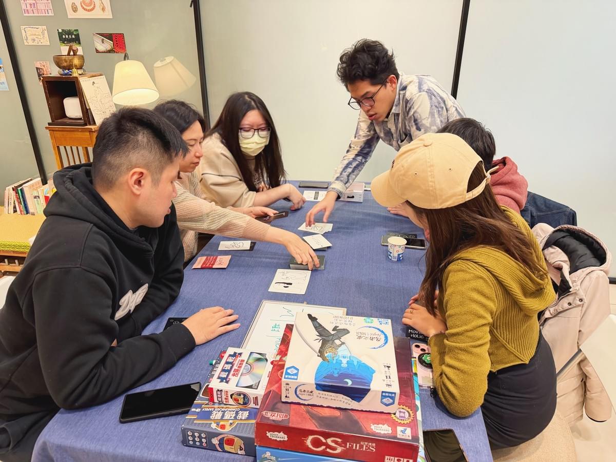 【活動花絮】3/13 解憂桌遊堂：從《達尼的次人格》到靜默建構的一晚｜解憂桌遊堂｜台北｜桌遊｜療寮生活館