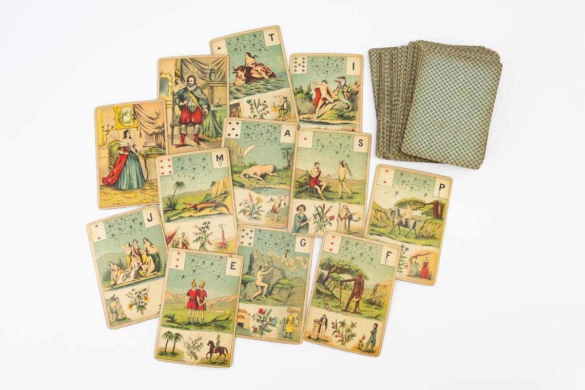 【雷諾曼占卜】雷諾曼占卜的起源小故事｜從遊戲到預言的奇妙轉變｜雨露均占｜西洋牌卡骨董店｜塔羅｜雷諾曼｜占卜術