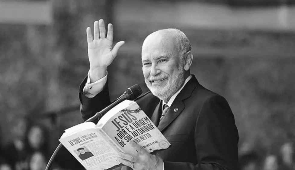 Morre o jornalista e radialista Paiva Netto, fundador da Legião da Boa Vontade