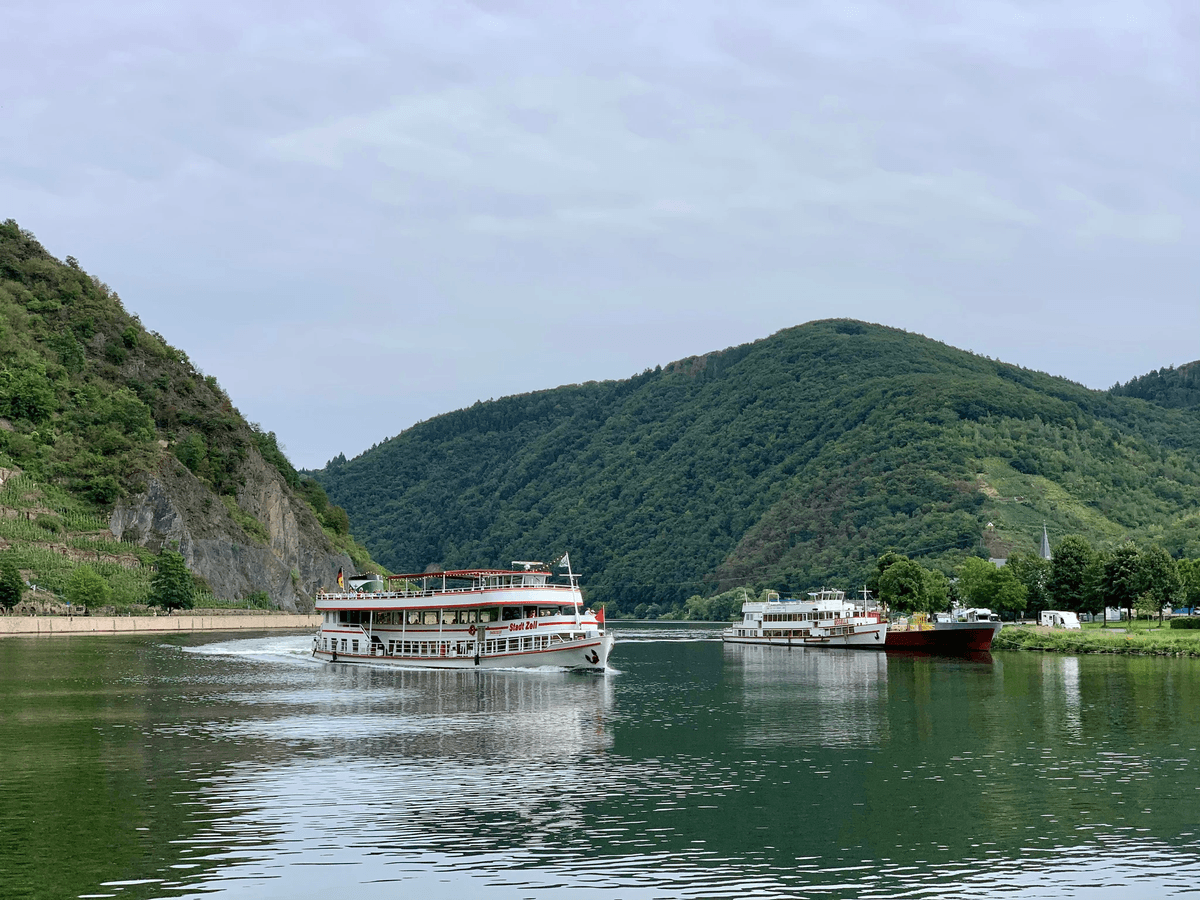sailing in the ocean