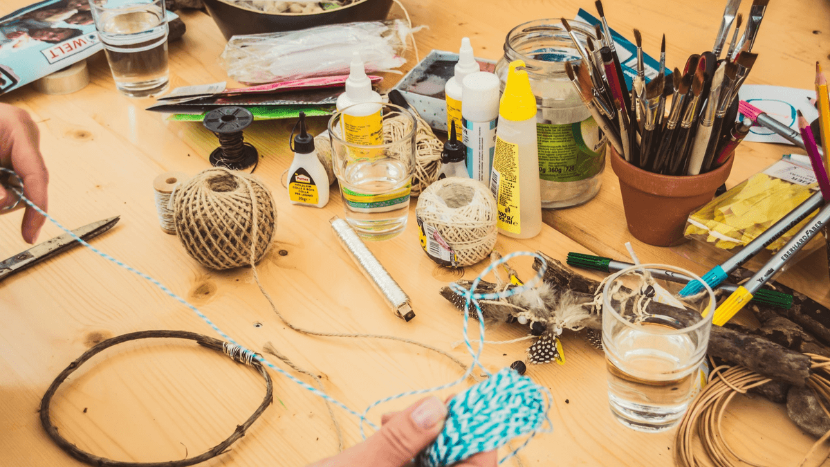 Explorez 8 répertoires uniques d'artisanat local et d'ateliers dès aujourd'hui