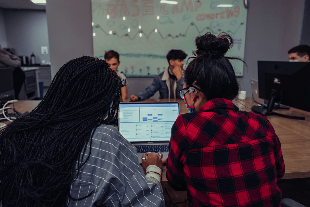 Engager les Étudiants et Maximiser la Rétention