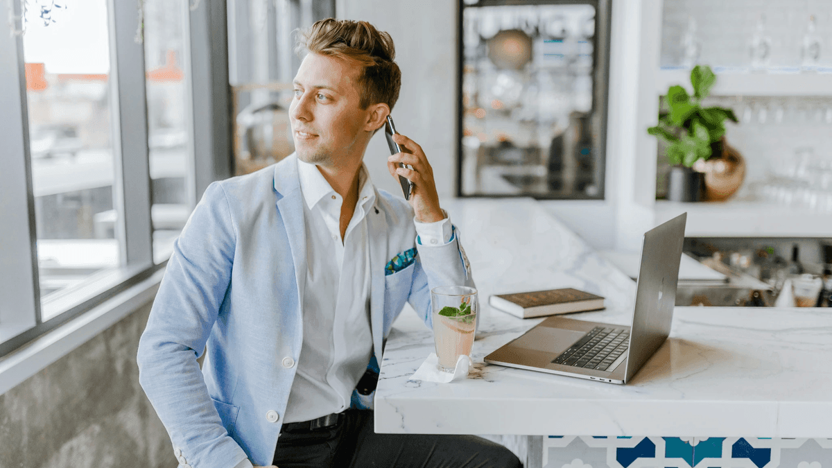 Réinventez votre CV : 4 outils d'optimisation de mots-clés de CV alimentés par l'IA