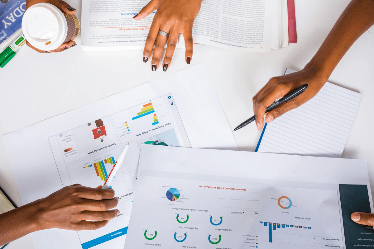 Avantages des analyses personnalisées pour les entreprises