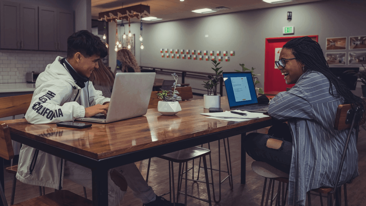 Les 12 meilleurs tableaux d'offres d'emploi freelance locaux que vous ne pouvez pas ignorer