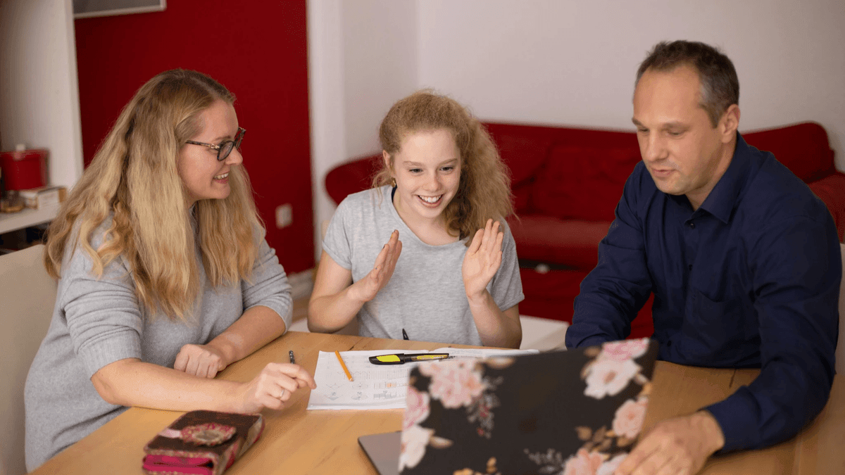 Découvrez les 8 meilleures places de marché spécialisées dans le tutorat