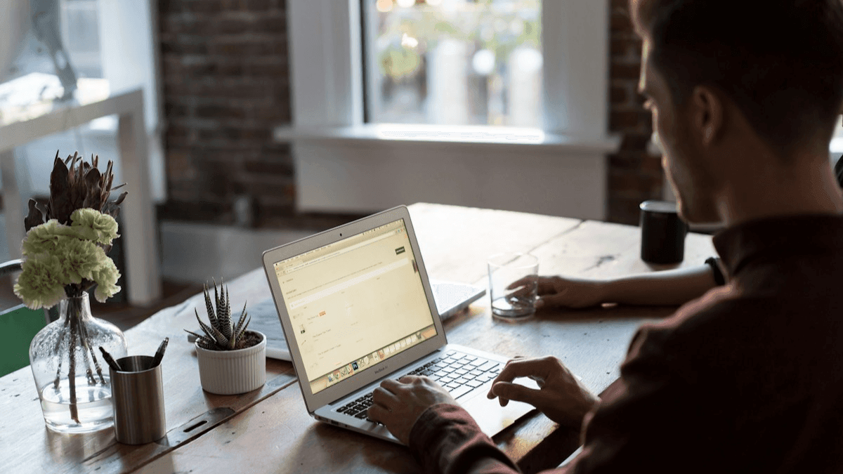 Thực Hành Tốt Nhất Cho Một Email Chuyên Nghiệp Được Trau Chuốt