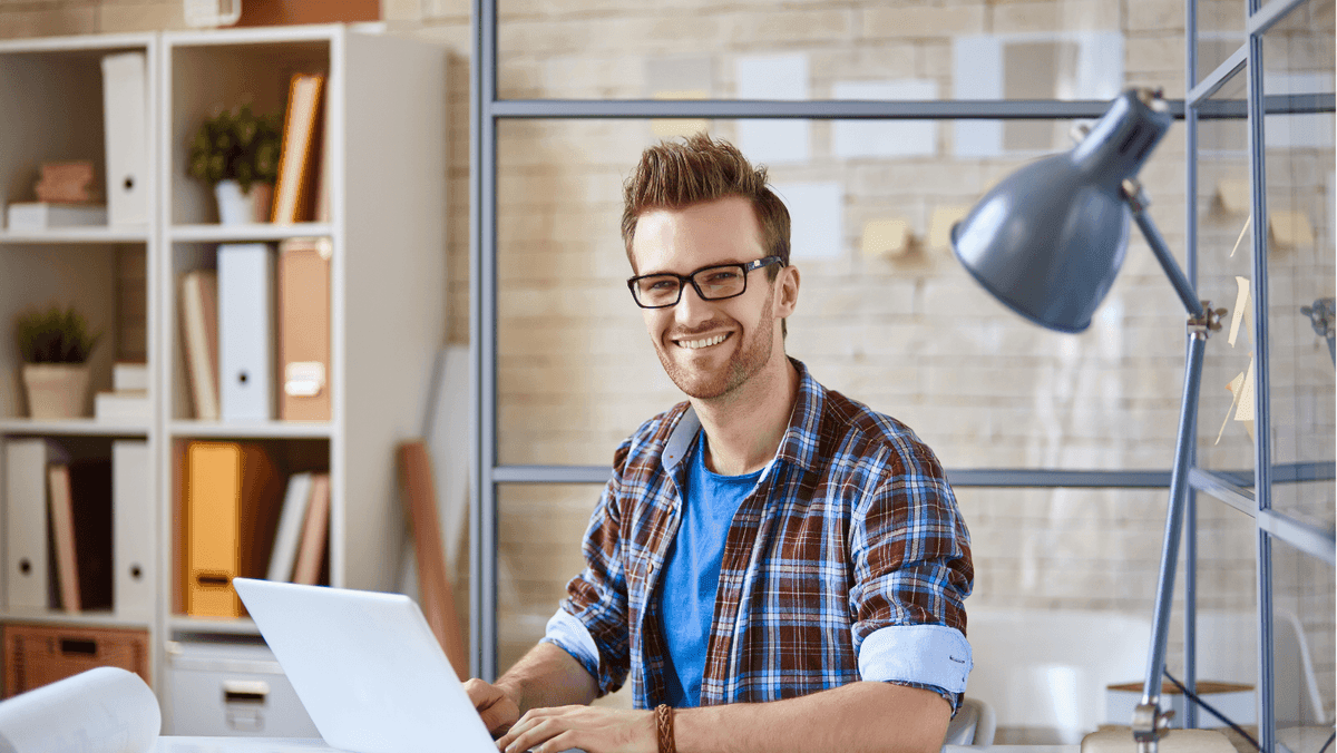 Từ đồ ngủ đến tiền lương: Hướng dẫn toàn diện để bắt đầu sự nghiệp Freelancer thành công