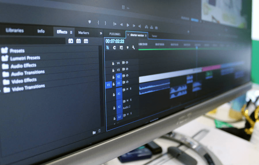 Computer programs for photo and video editing online