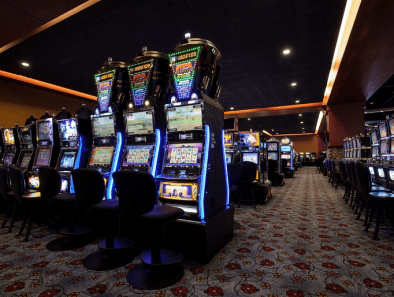 7 clans casino gas station