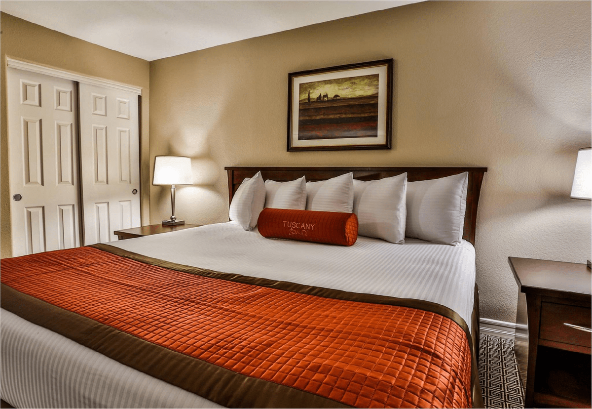 Tuscany suites casino executive smoking suite