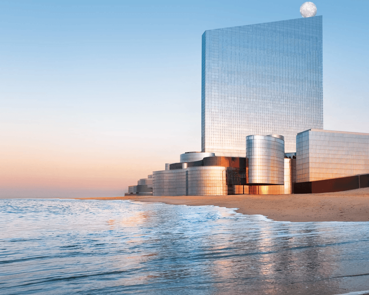 Ocean resort casino fish tank