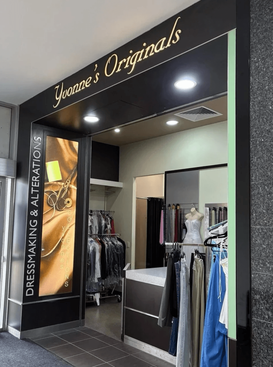 Yvonne's Originals Shop Front Burleigh Heads